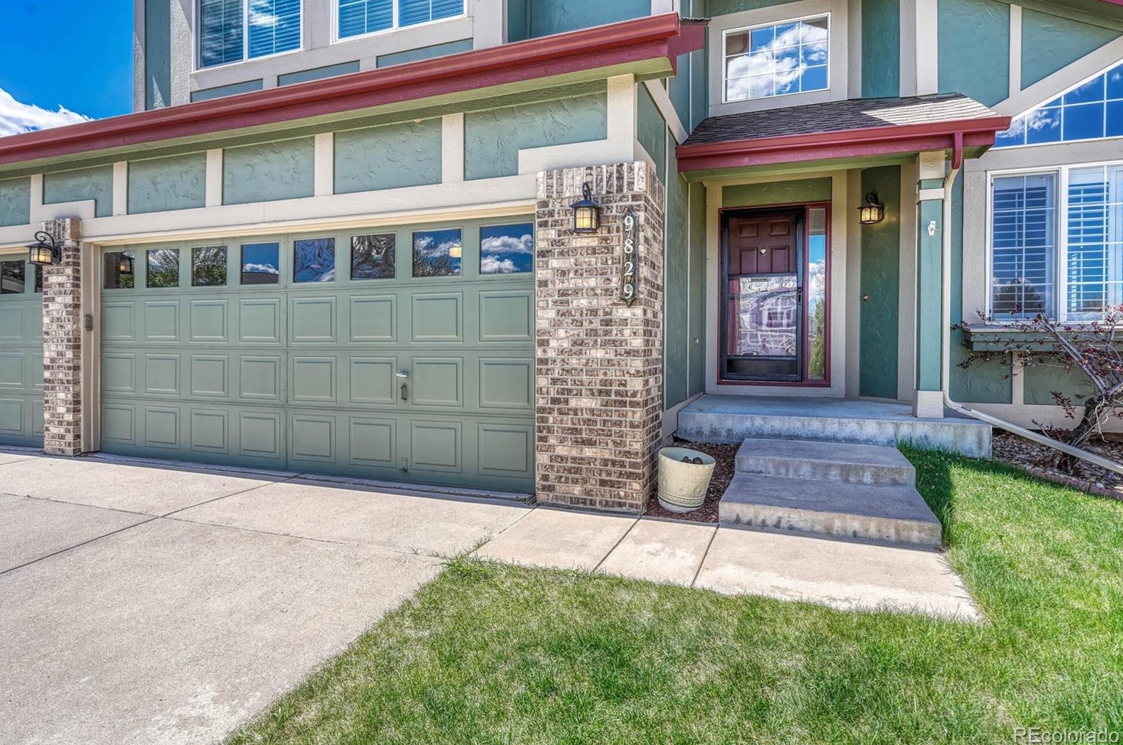 9829 Westbury Ct, Littleton, CO 80129-6913