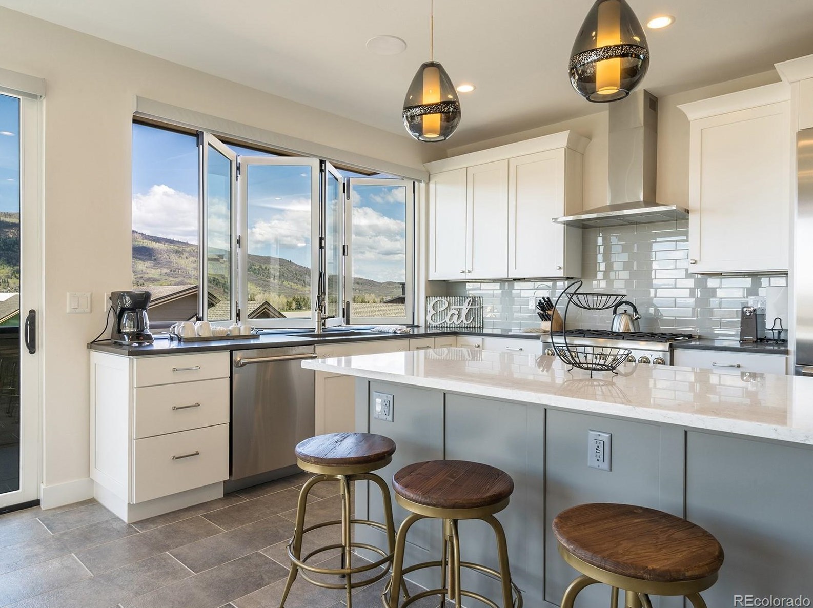 1390 Bangtail Way, Steamboat Springs CO 80487-1819 exterior