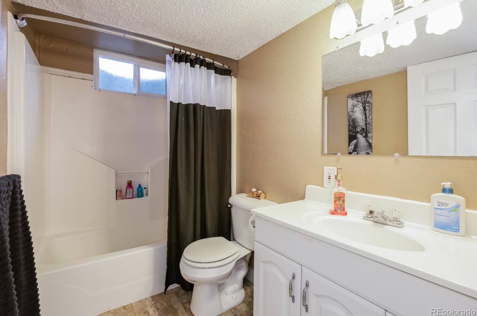 6436 Kline St, Littleton CO 80127-3411 exterior