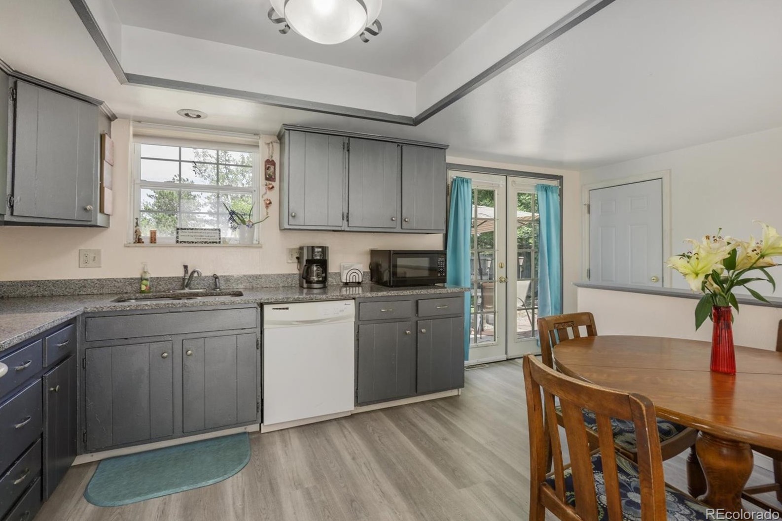 6436 Kline St, Littleton CO 80127-3411 exterior