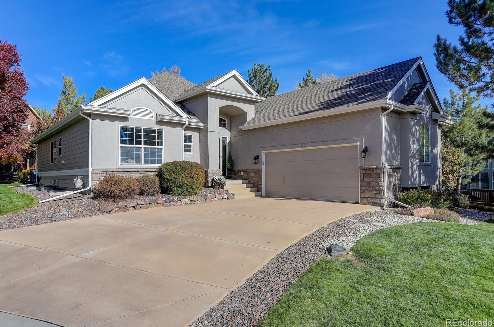 1330 Castlepoint Cir, Castle Rock, CO 80108-8295