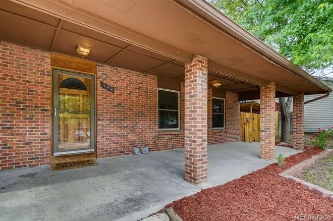 998 Coral Ct, Castle Rock, CO 80104-1610