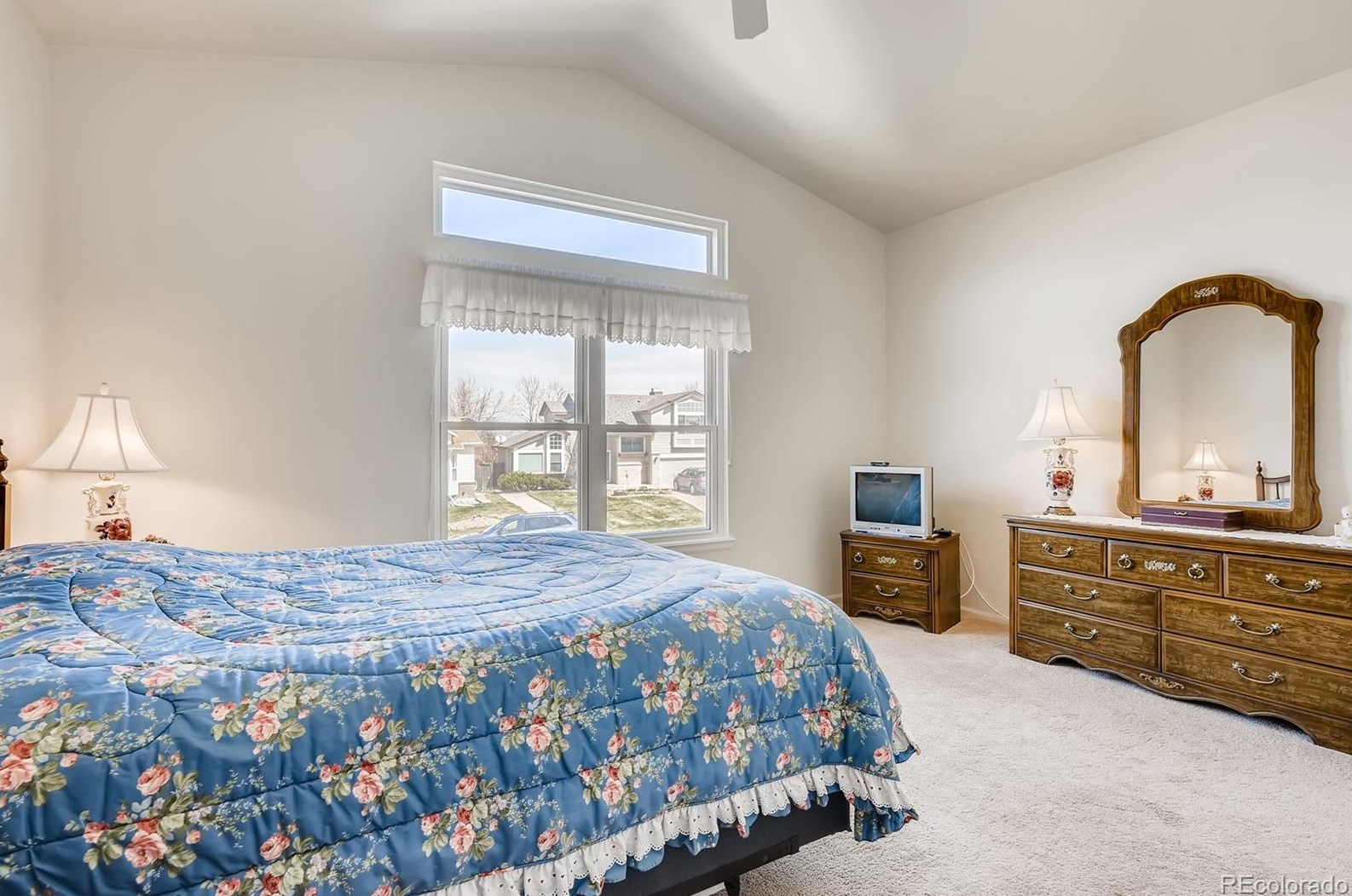 6425 Wright St, Littleton CO 80127-4800 exterior