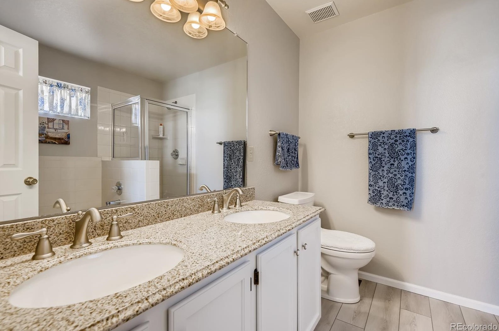 6425 Wright St, Littleton CO 80127-4800 exterior