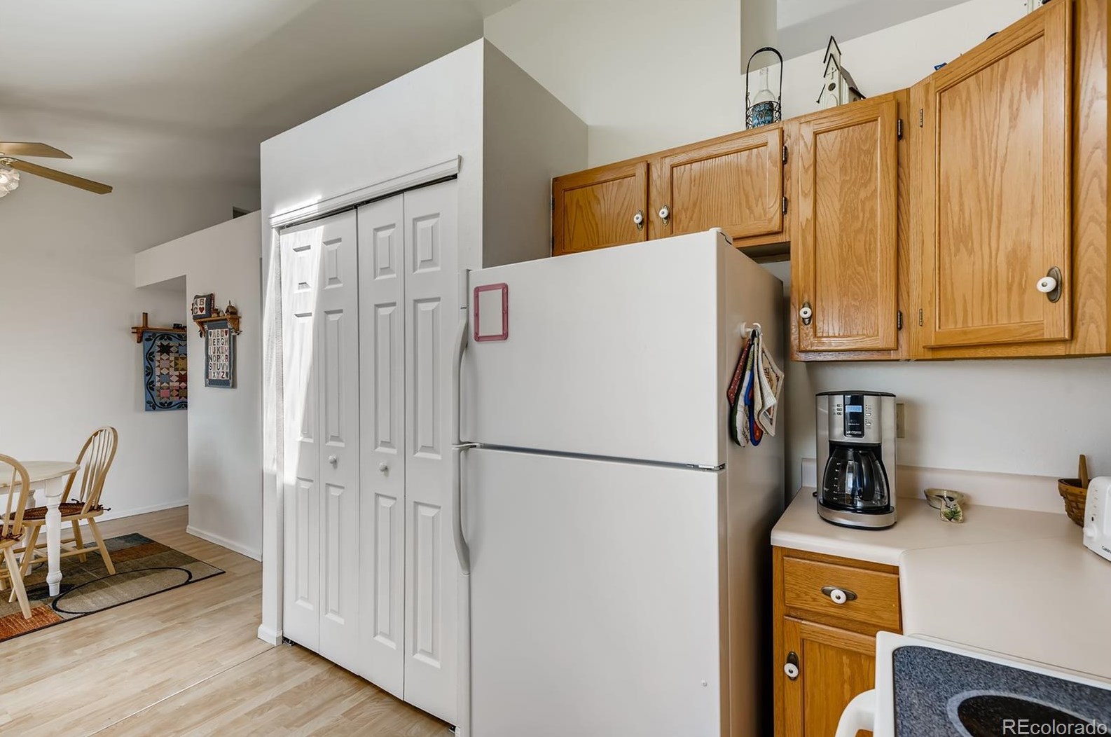 6425 Wright St, Littleton CO 80127-4800 exterior