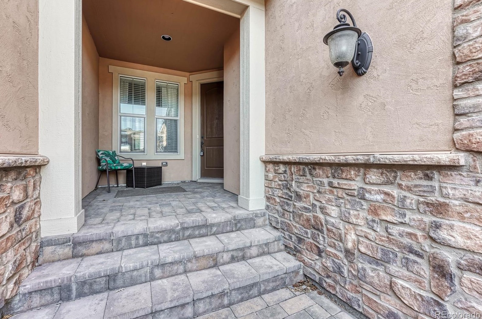 9507 Pendio Ct, Littleton, CO 80126-3602