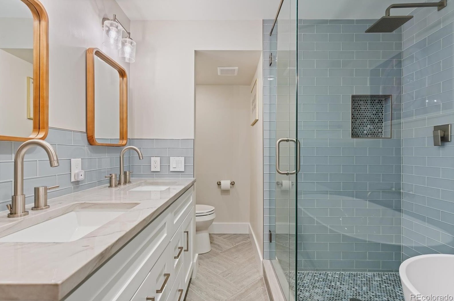 5 Fairway Ln, Littleton CO  80123-6669 exterior