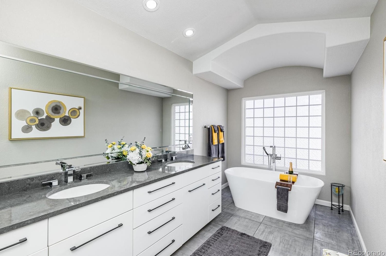 9629 Brook Hill Ln, Littleton CO 80124-5546 exterior