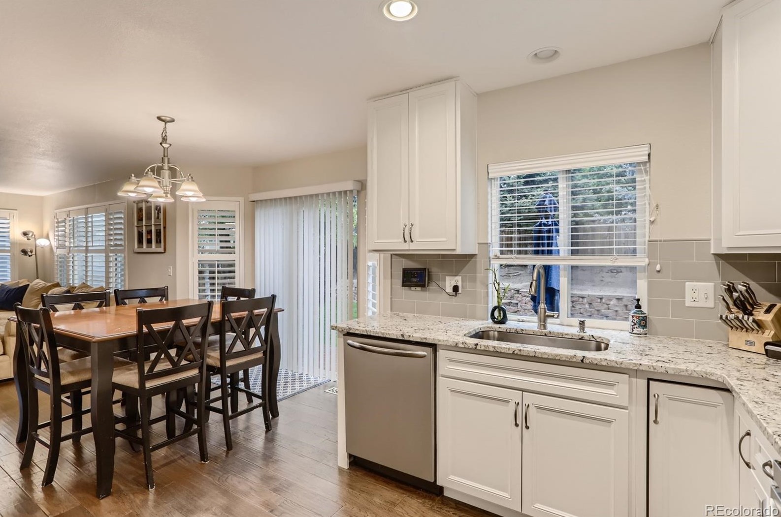 6828 Lions Head Pkwy, Littleton CO 80124-9571 exterior