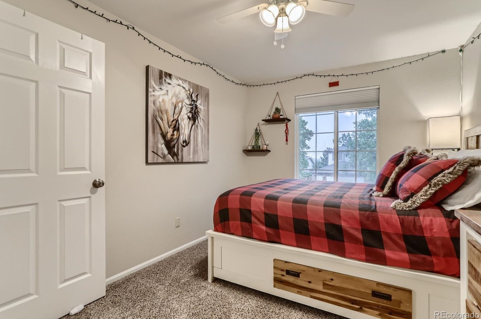 6828 Lions Head Pkwy, Littleton CO 80124-9571 exterior