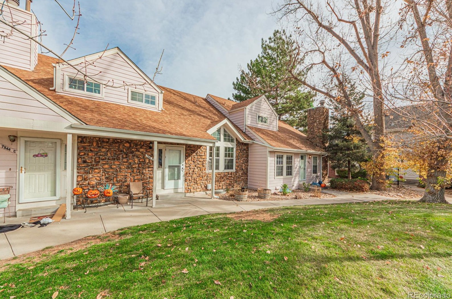 7944 Depew St, Littleton, CO 80128-8405