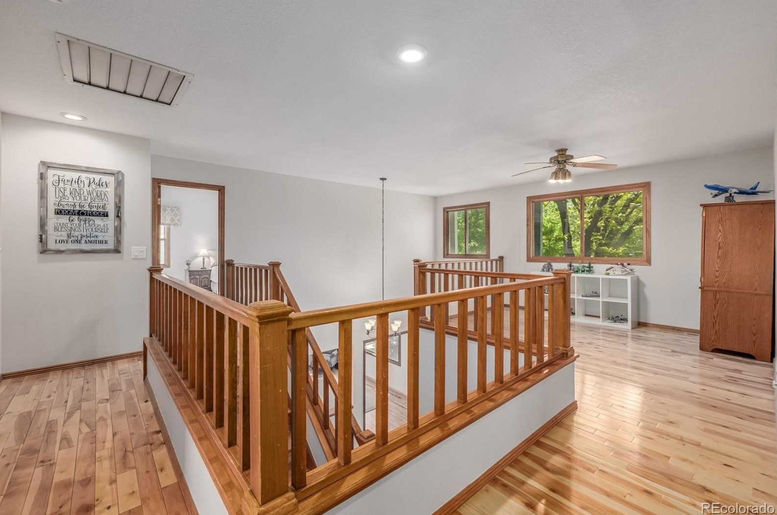 8233 Otero Ave, Littleton CO 80128-5530 exterior