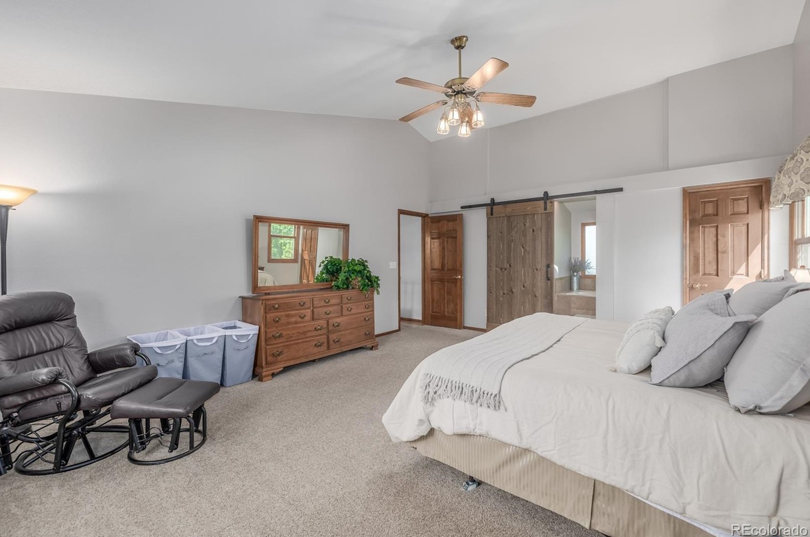 8233 Otero Ave, Littleton CO 80128-5530 exterior