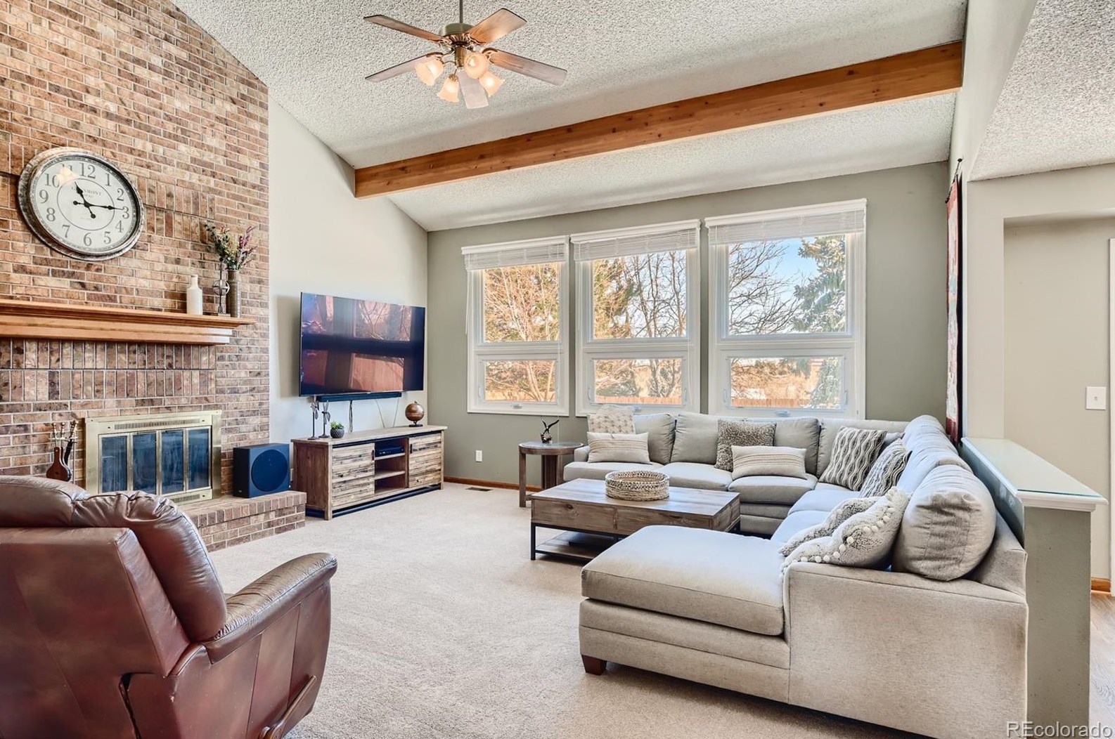 871 Kettle Ave, Littleton CO 80120-8002 exterior