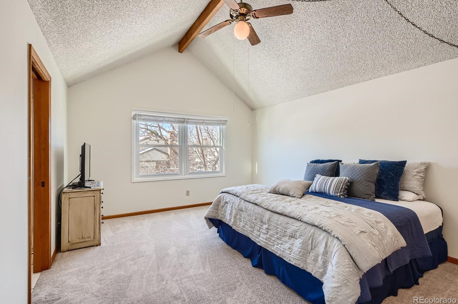 871 Kettle Ave, Littleton CO 80120-8002 exterior