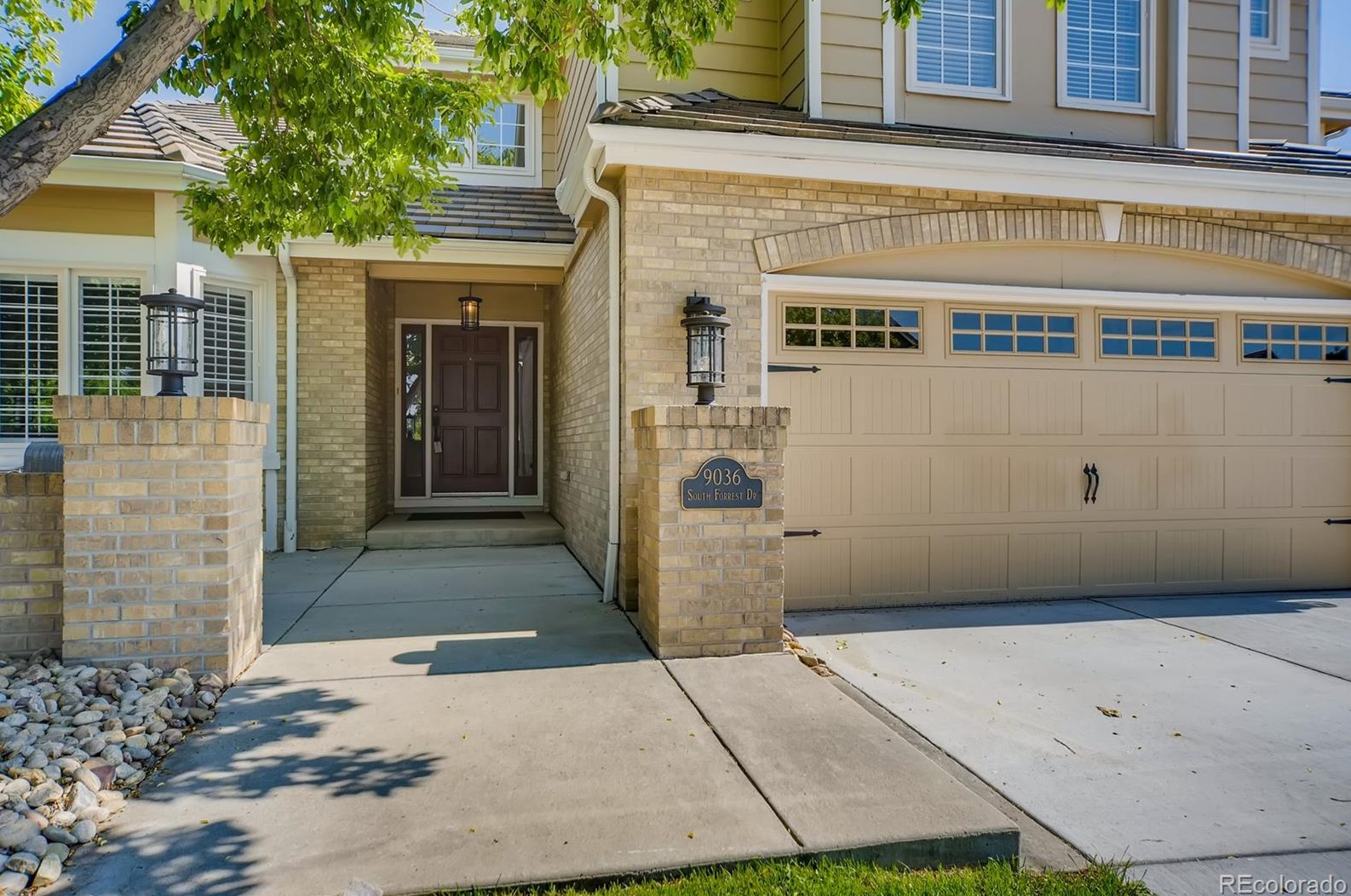 9036 Forrest Dr, Littleton, CO 80126-5048