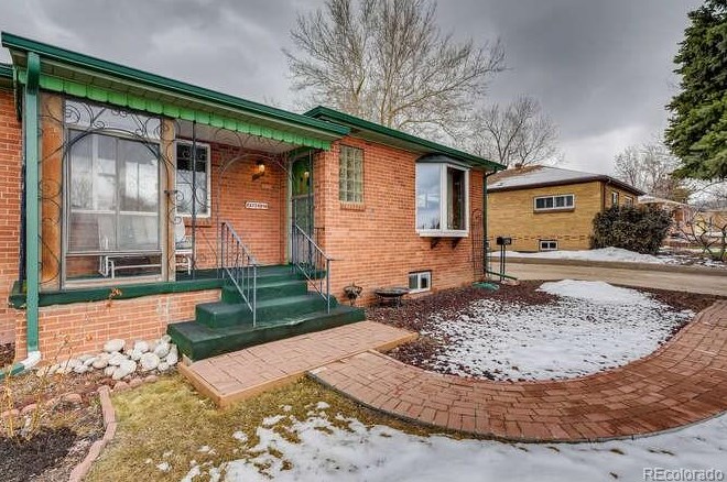 5704 Elati Way, Littleton, CO 80120-2308