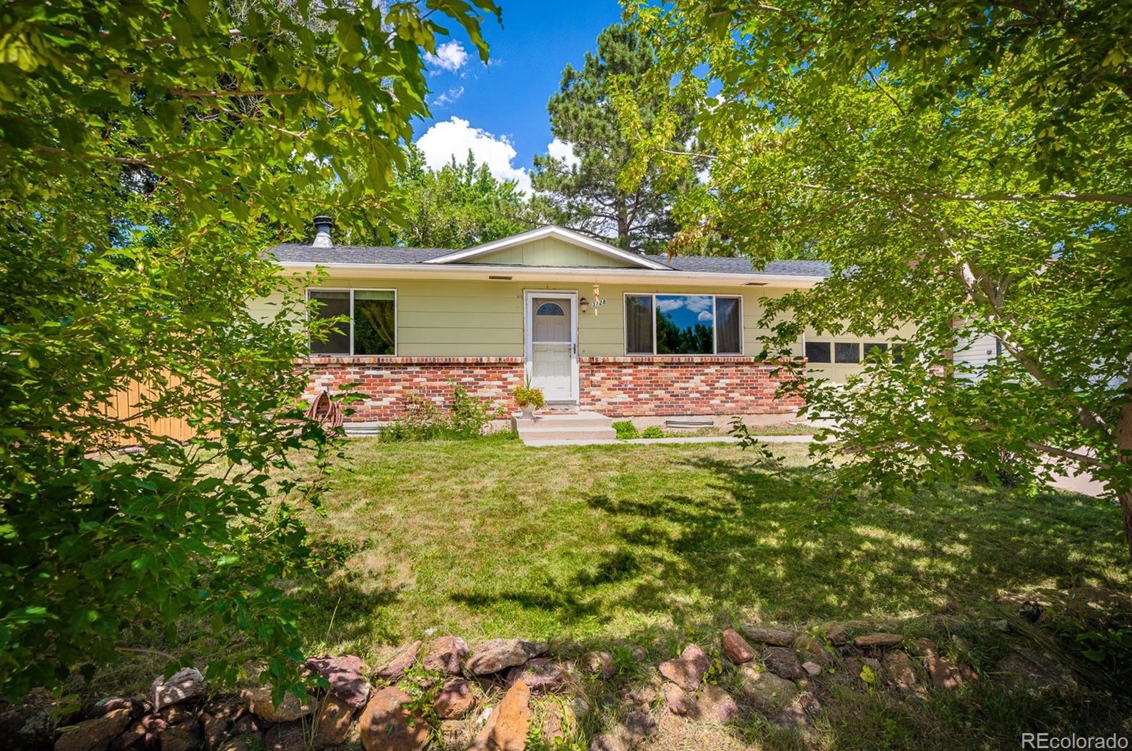 3728 Encino St, Colorado Springs, CO 80918-2807