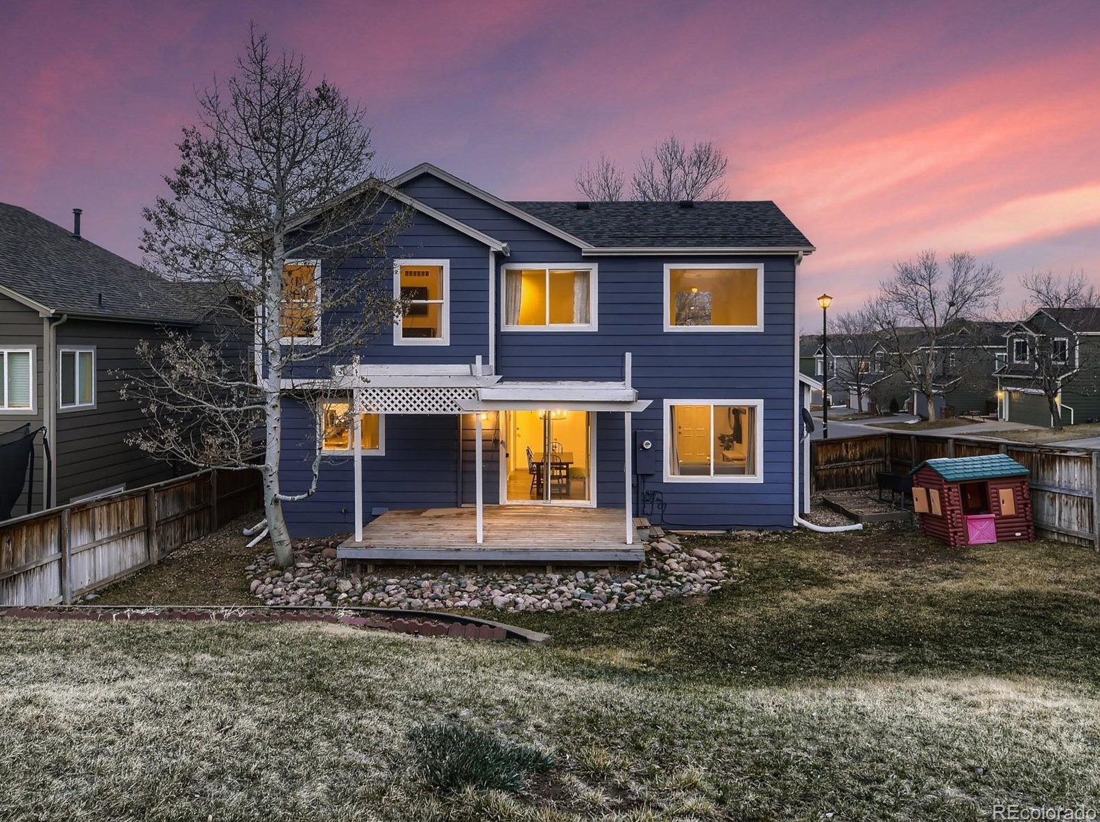 9741 Queenscliffe Dr, Littleton CO  80130-7187 exterior