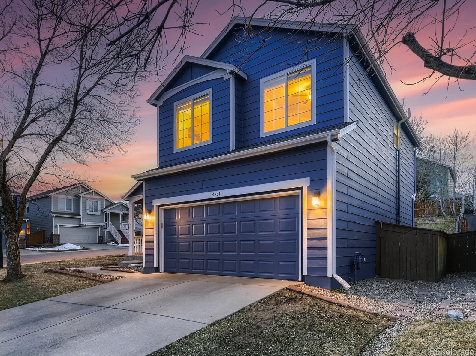 9741 Queenscliffe Dr, Littleton CO  80130-7187 exterior