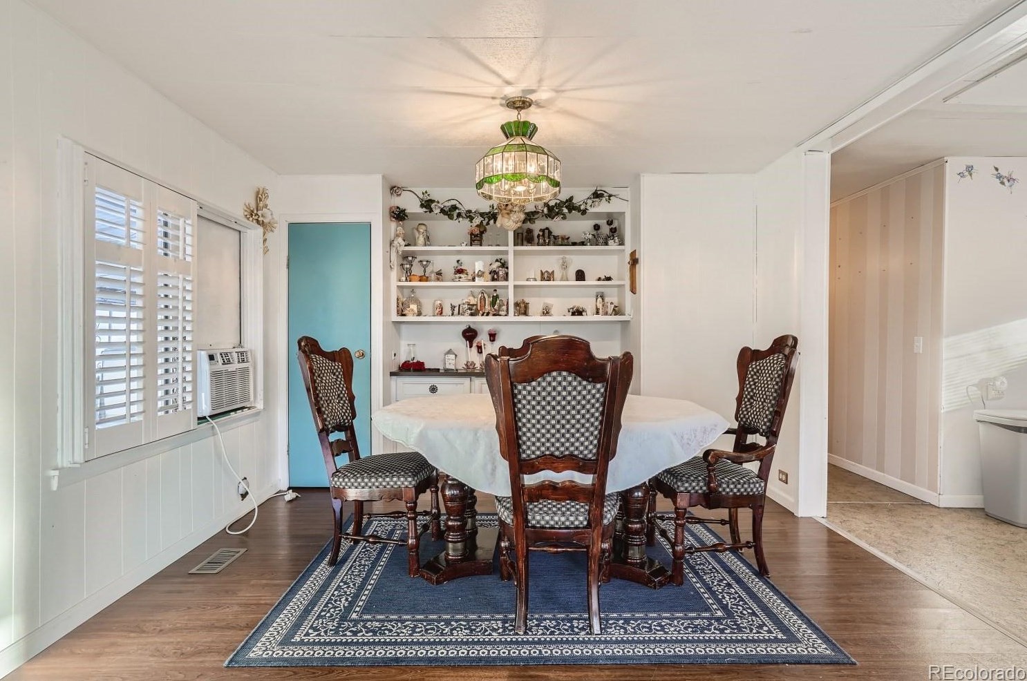 6705 Santa Fe Dr, Littleton CO 80120-2925 exterior