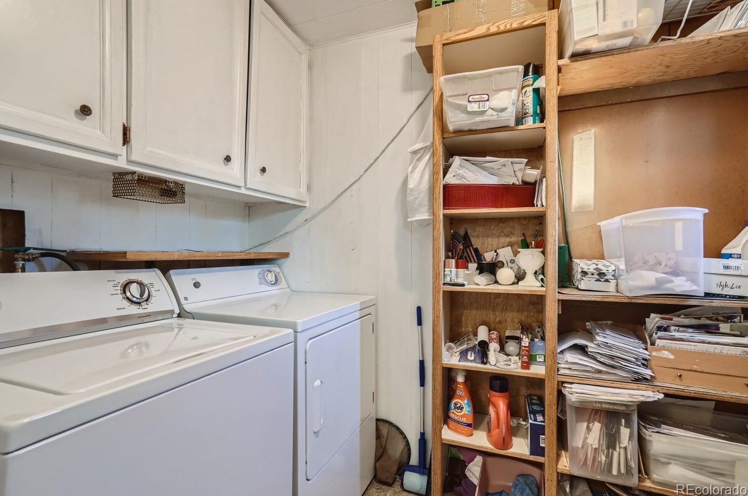 6705 Santa Fe Dr, Littleton CO 80120-2925 exterior