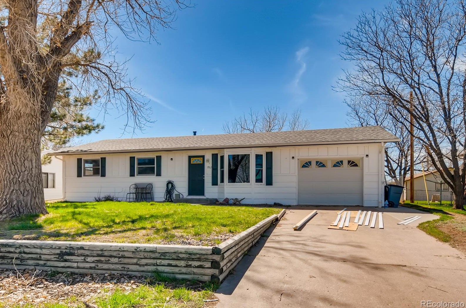 1963 Burton St, Strasburg, CO 80136-7806