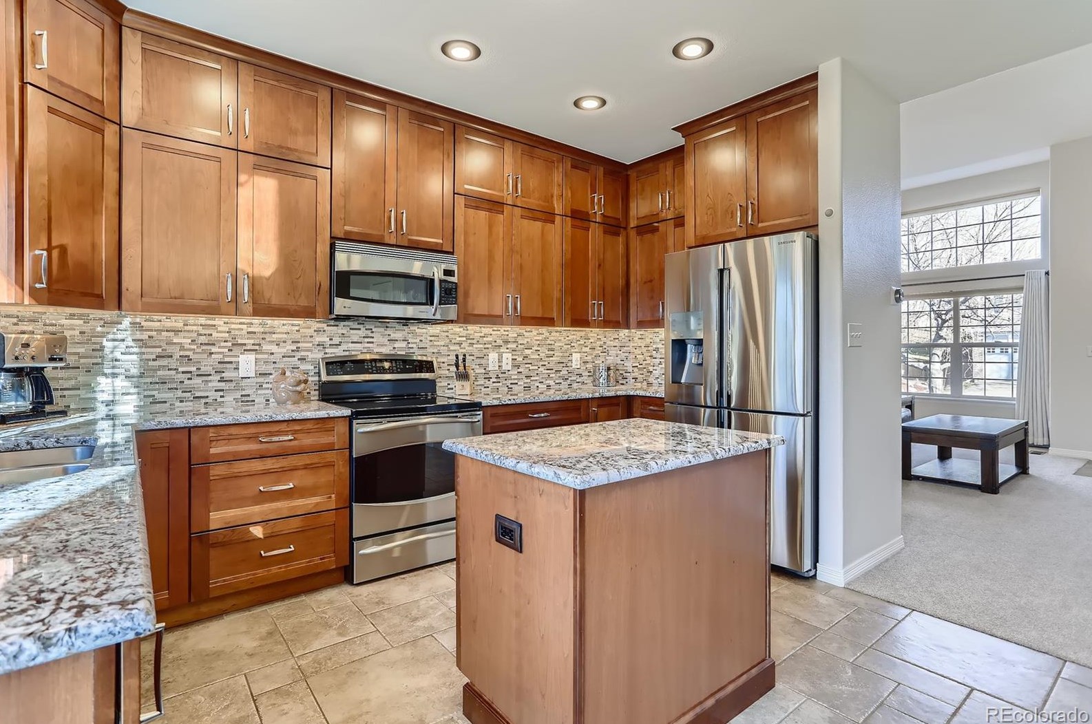 9615 Silverberry Cir, Littleton, CO 80129-6273