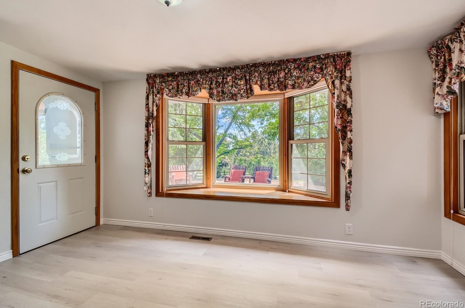 7264 Walden Dr, Littleton CO 80128-5466 exterior