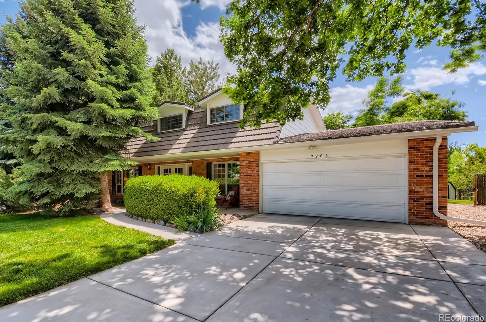 7264 Walden Dr, Littleton, CO 80128-5427