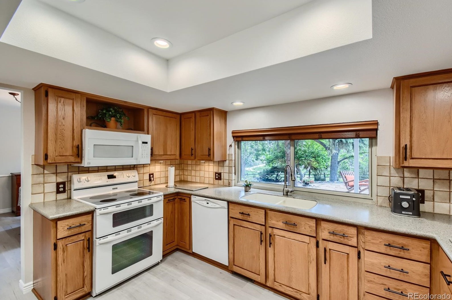 7264 Walden Dr, Littleton CO 80128-5466 exterior