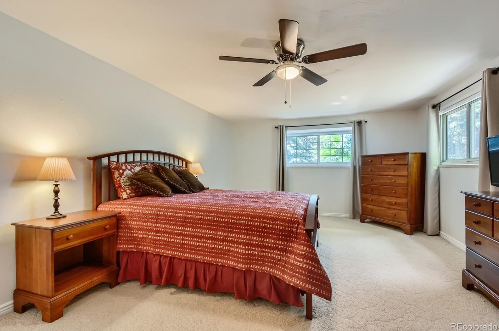 7264 Walden Dr, Littleton CO 80128-5466 exterior