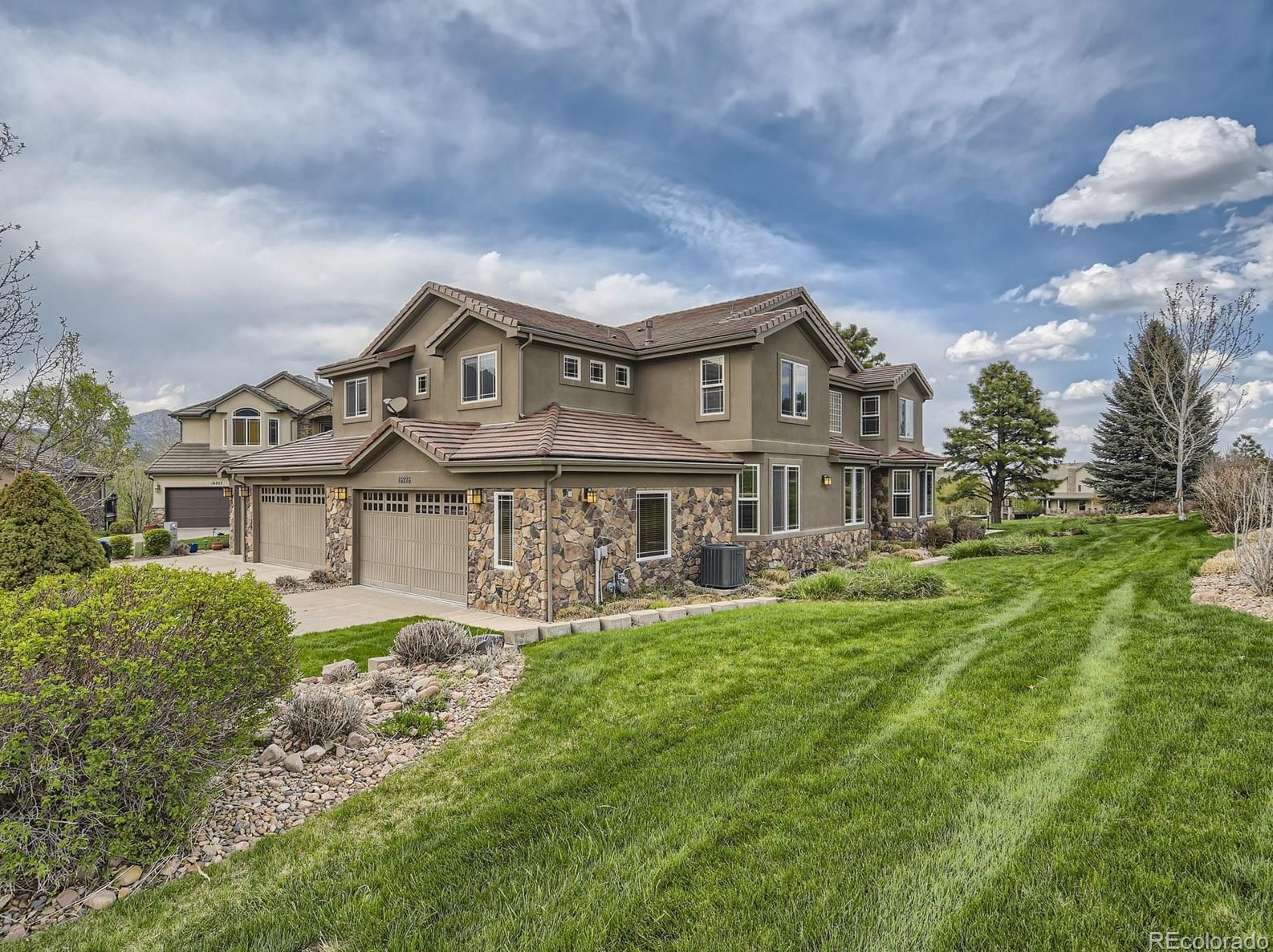 16226 Riverhaven Way, Morrison, CO 80465
