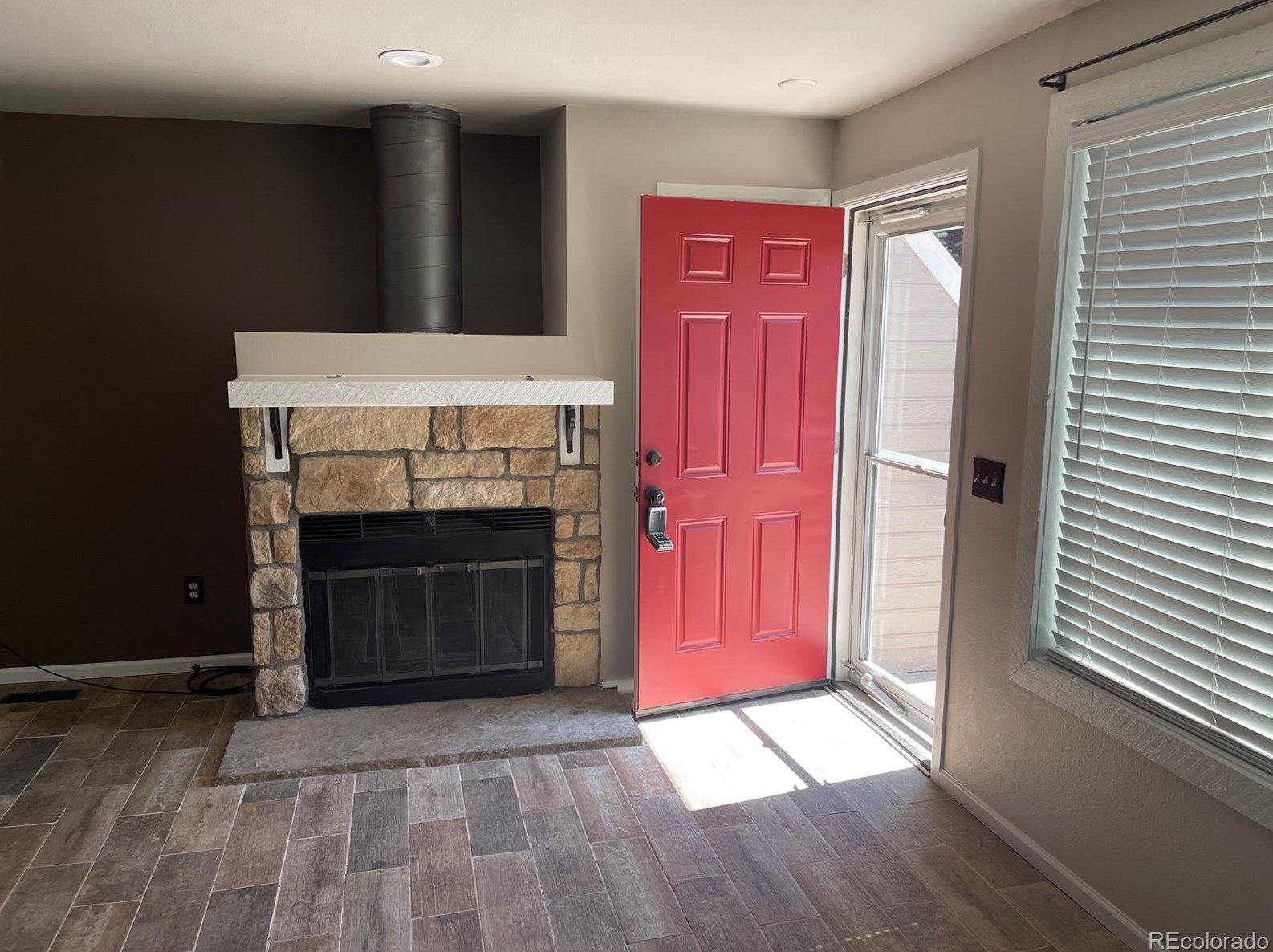 5250 Huron Way, Littleton CO  80120-1470 exterior