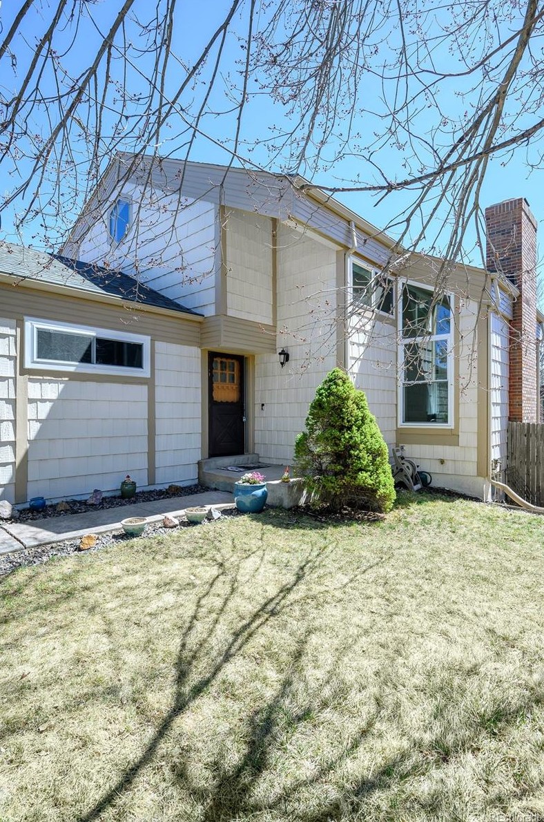 10732 Berry Ave, Littleton, CO 80127-1861