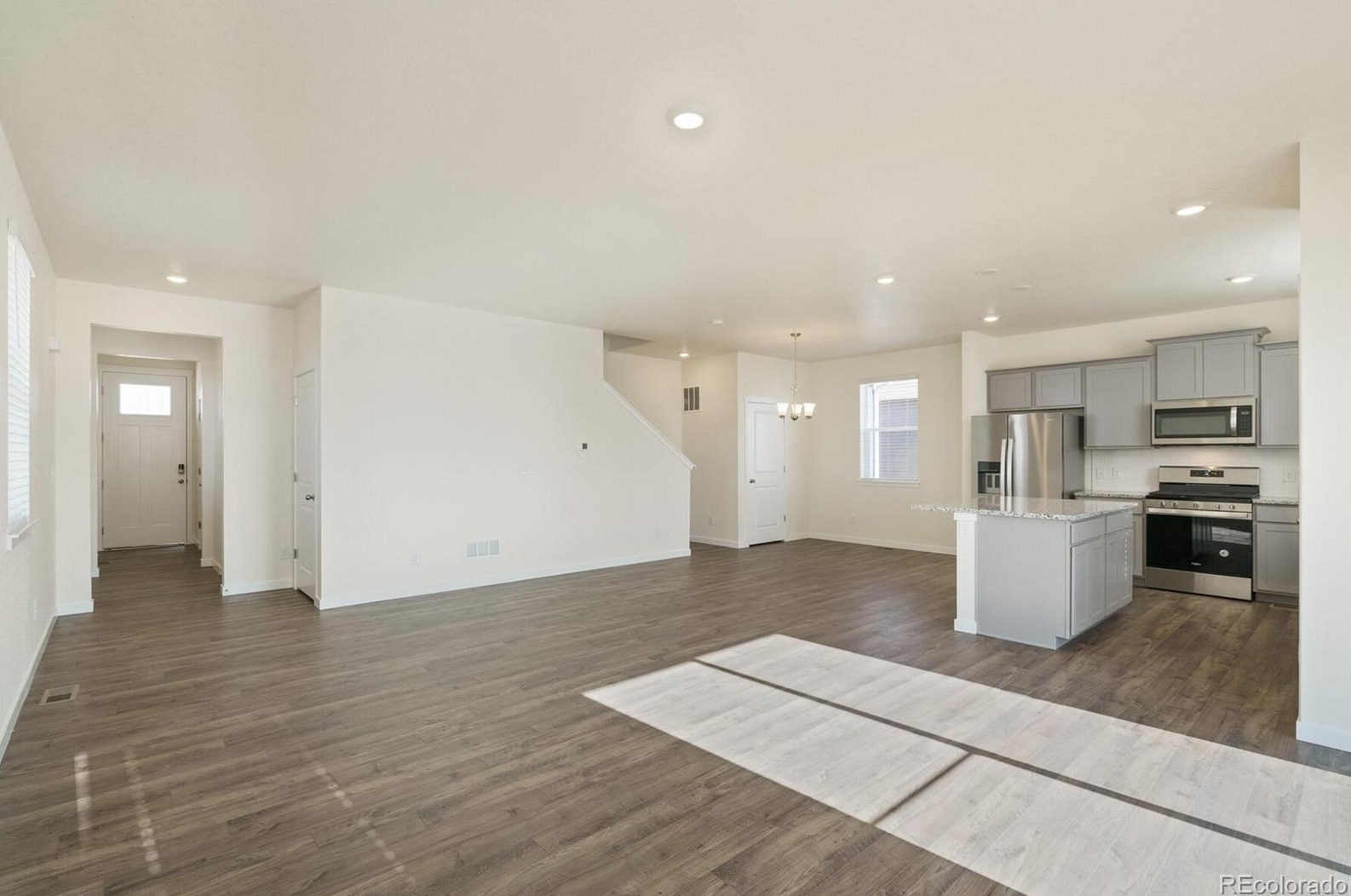 482 3rd St, Ault, CO 80610