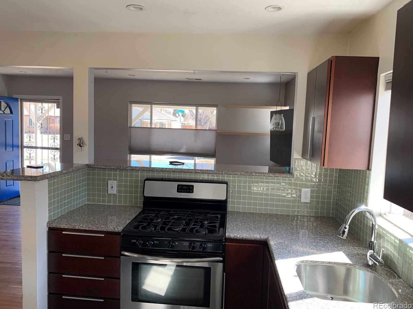 2817 Monroe St, Denver, CO 80205-5063