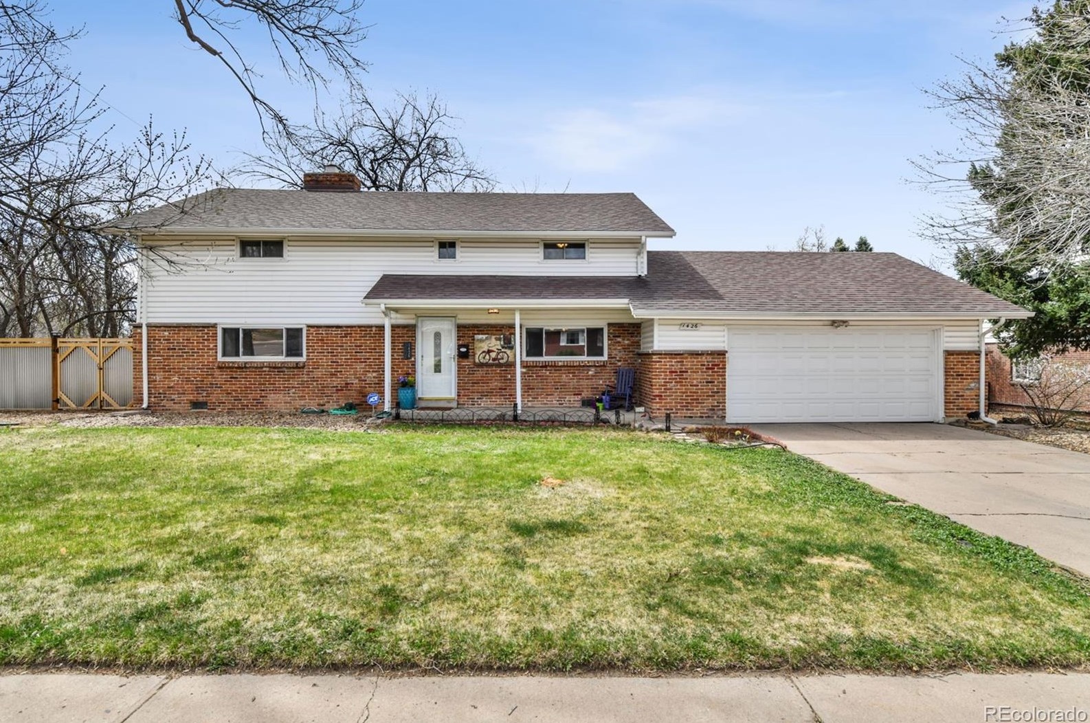 1426 Fair Ave, Littleton CO  80120-2642 exterior