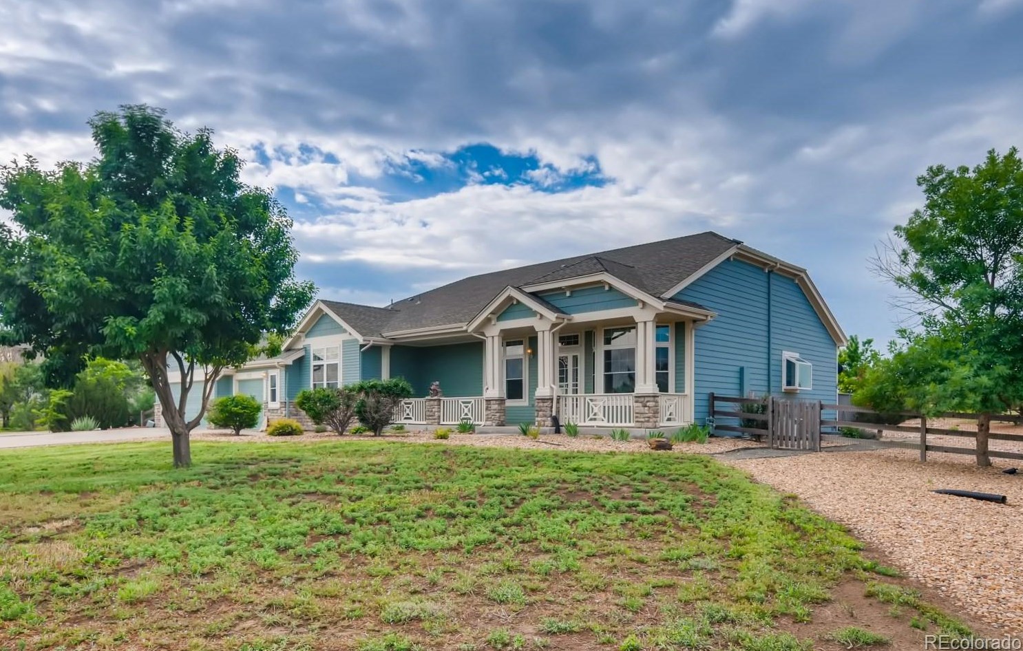 555 Antelope Dr, Bennett, CO 80102