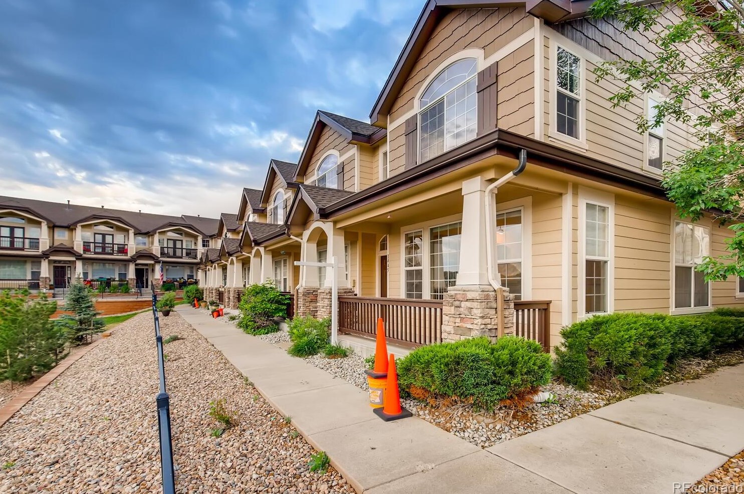 1445 Turnberry Dr, Castle Rock, CO 80104-3306