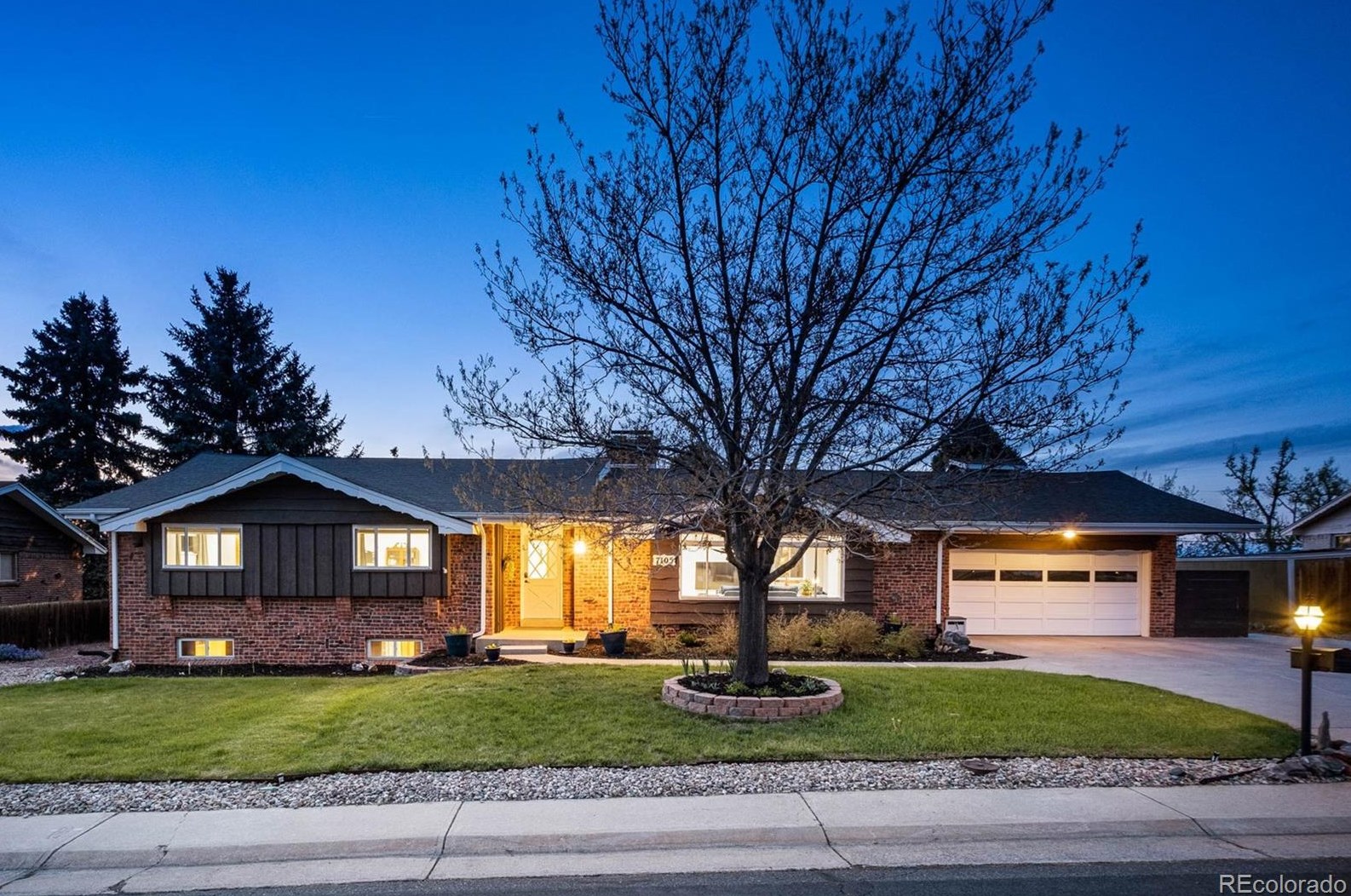 7105 Dover Way, Arvada, CO 80004-1739