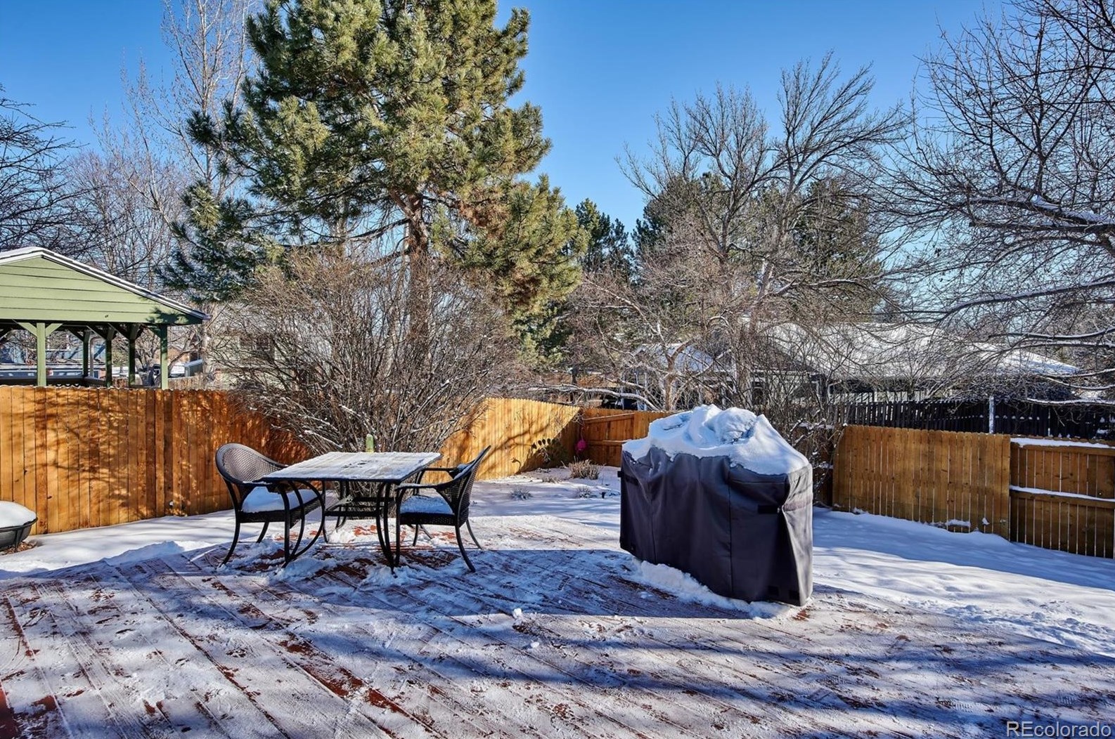 8032 Fld Ct, Arvada CO  80005-1560 exterior