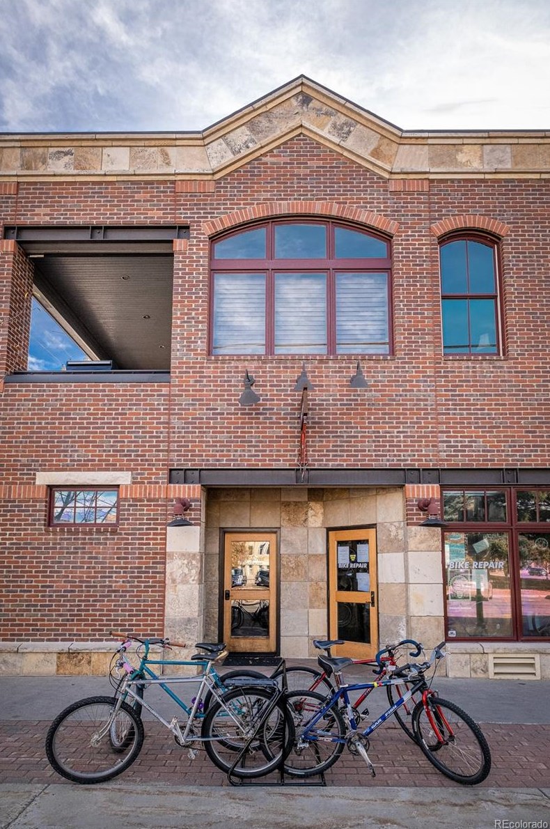 442 Lincoln Ave, Steamboat Springs, CO 80487-8906
