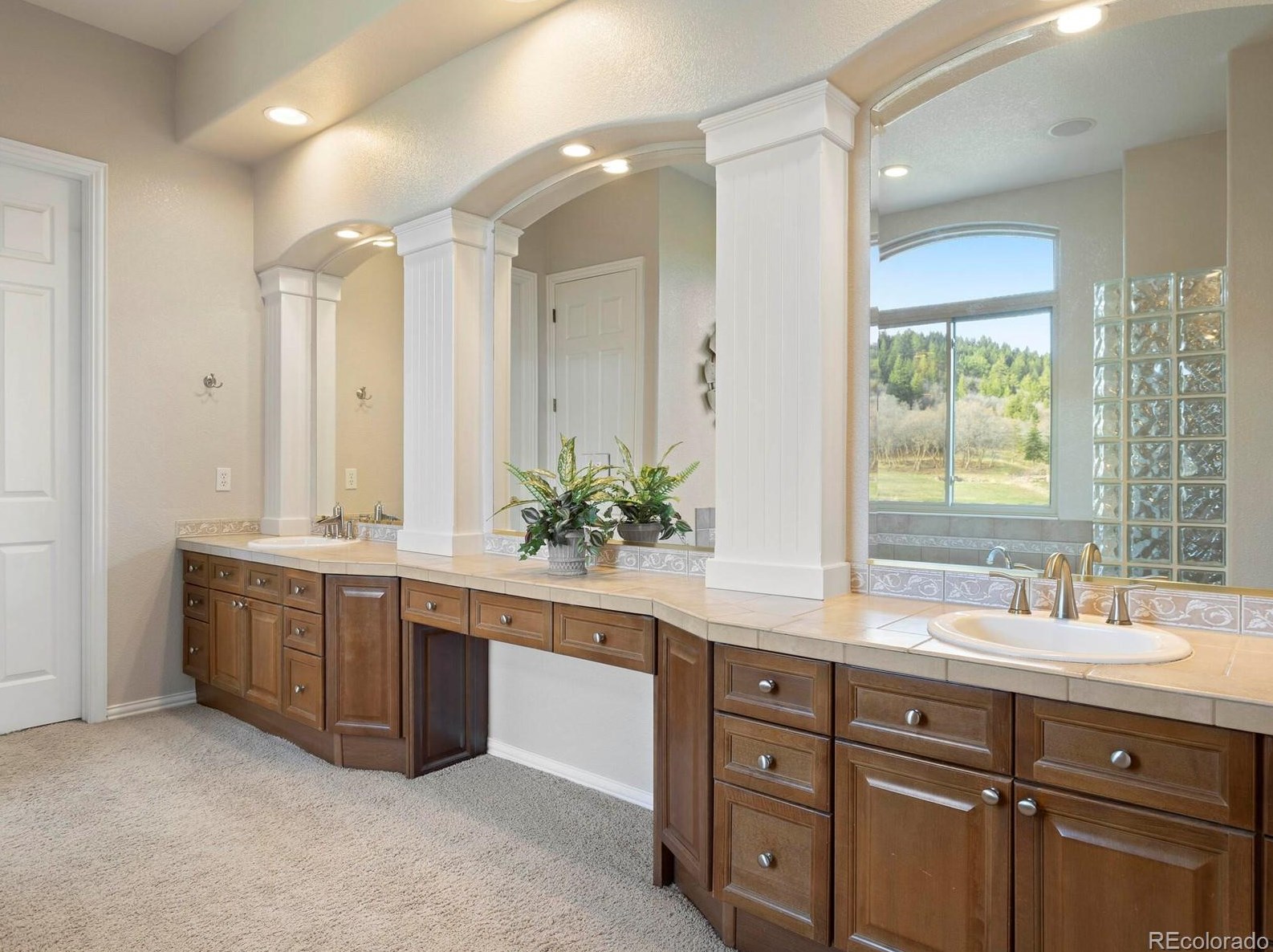 4587 High Spg Rd, Castle Rock CO 80104-7718 exterior