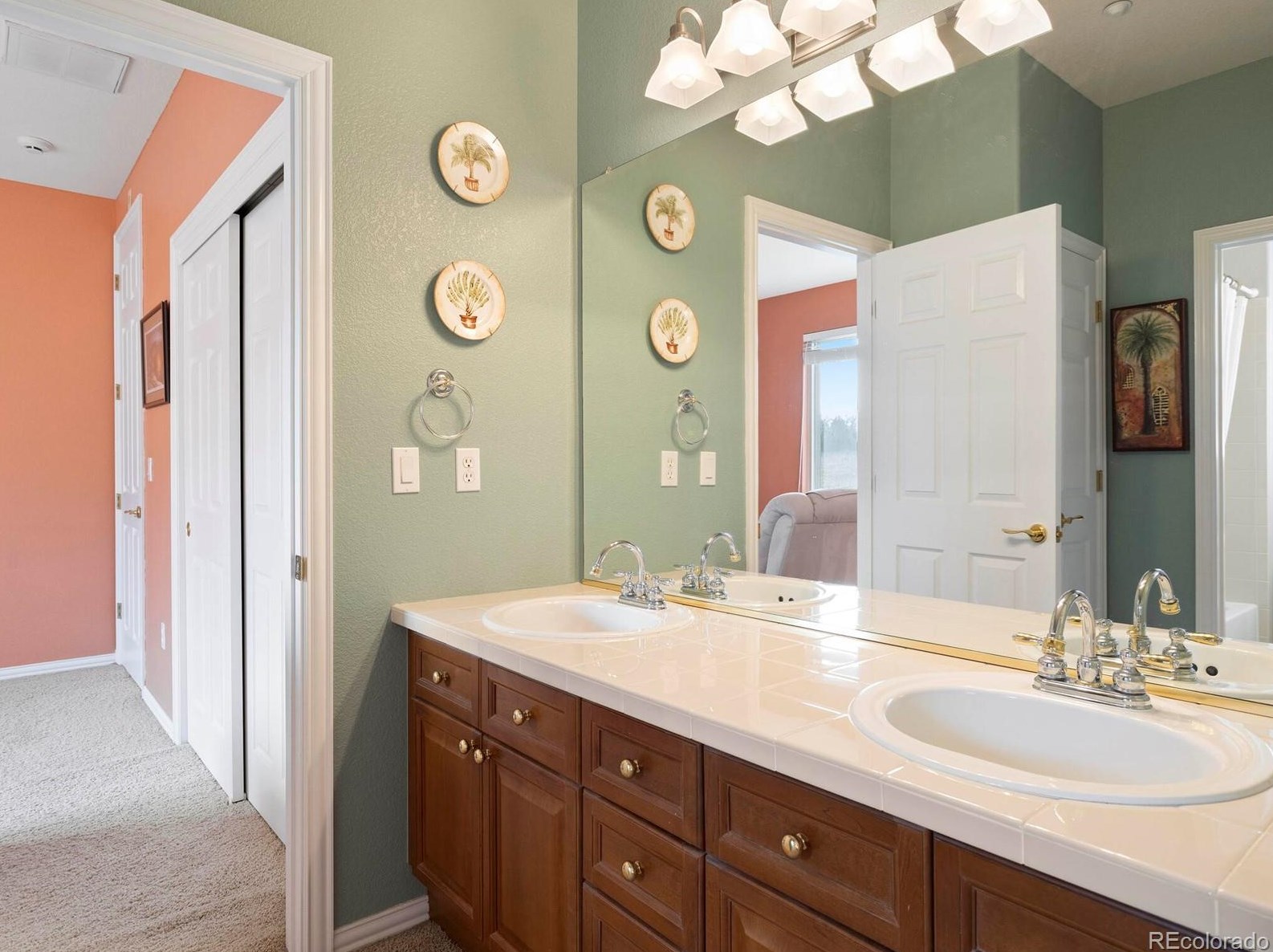 4587 High Spg Rd, Castle Rock CO 80104-7718 exterior