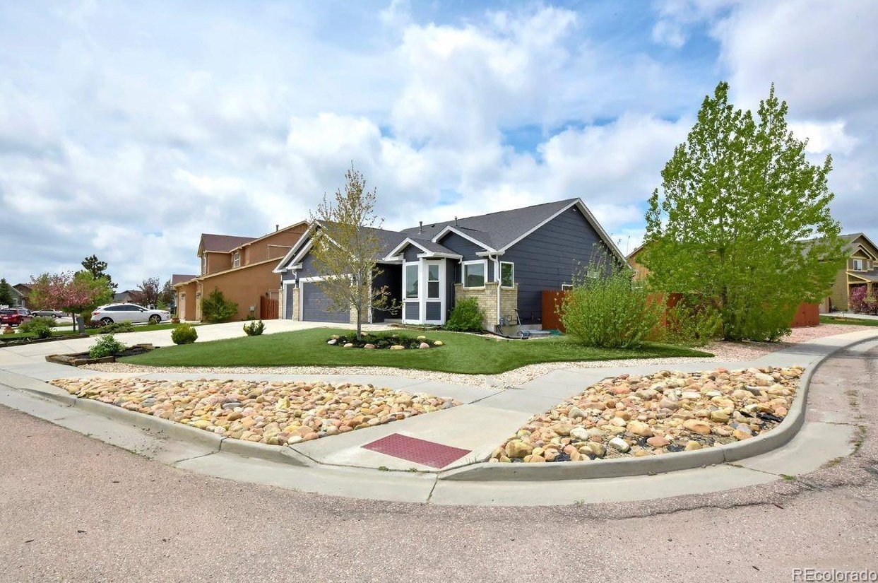 10444 Mount Wilson Pl, Amo, CO 80831