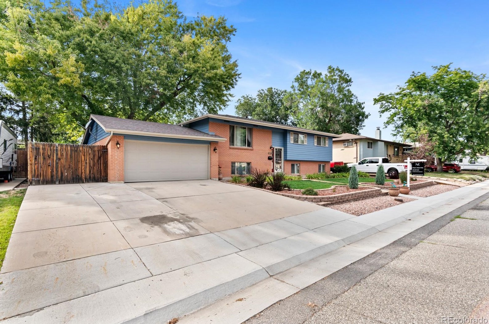 6271 Pierson Ct, Arvada, CO 80004-4520