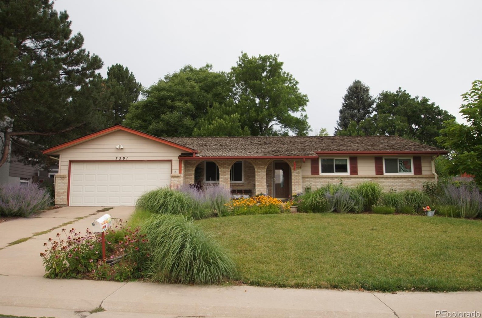 7391 Wellington St, Littleton CO 80122-3141 exterior