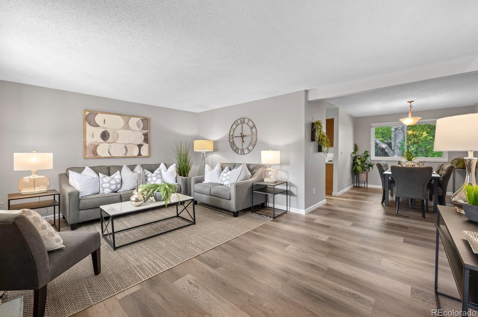 7391 Wellington St, Littleton, CO 80122-1474