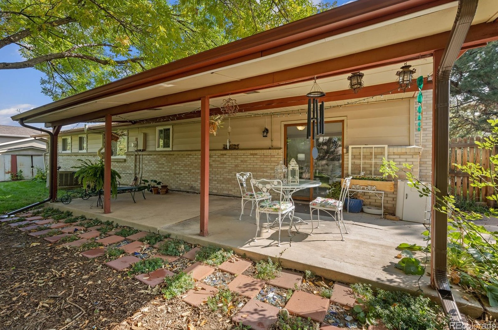 7391 Wellington St, Littleton CO 80122-3141 exterior